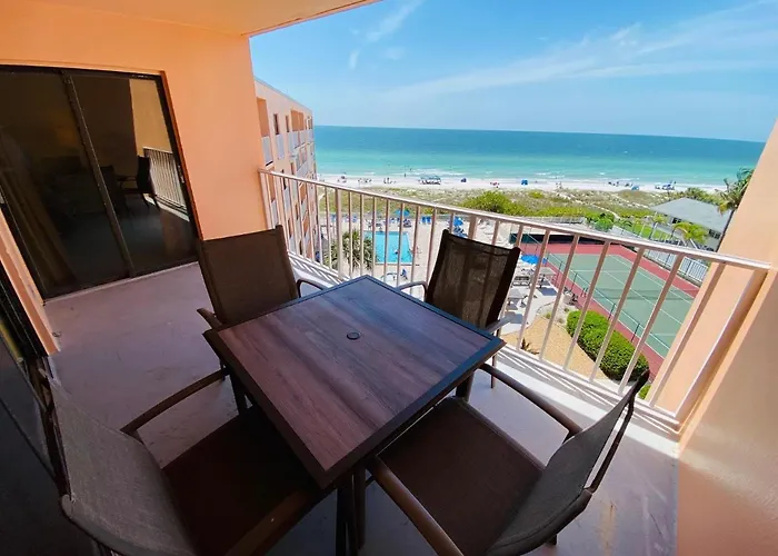 Holiday home Reef Club Indian Rocks Floor Gulf Views *