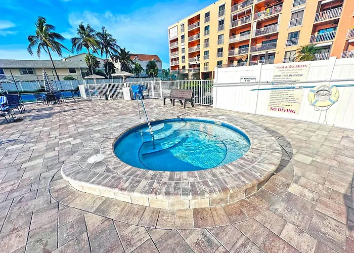 Reef Club Indian Rocks Floor Gulf Views *