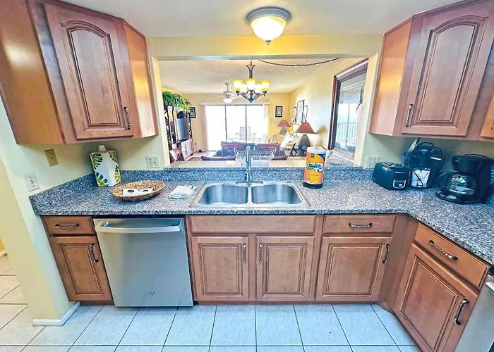 Reef Club Indian Rocks Floor Gulf Views Holiday home